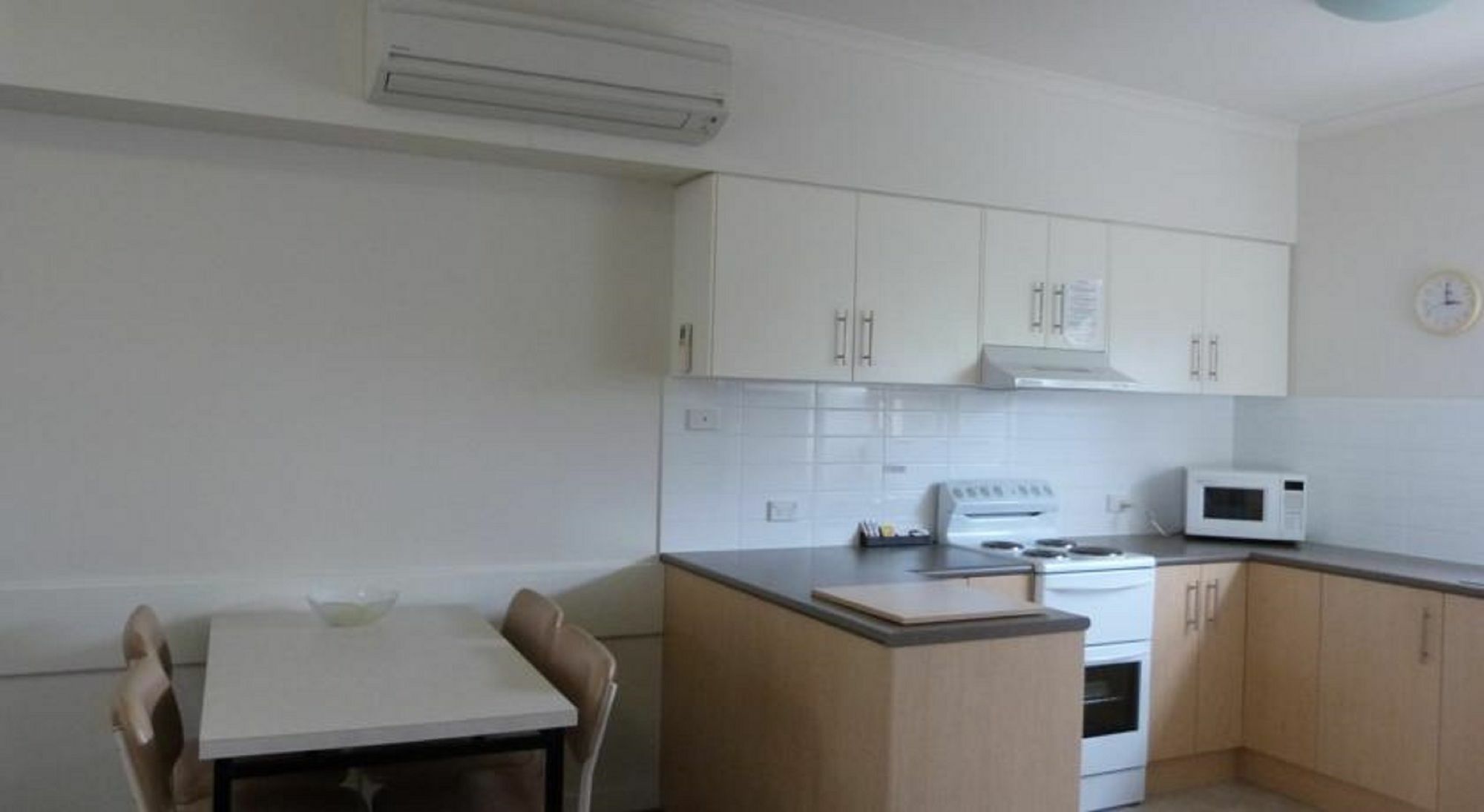 Glenelg Holiday Apartments - Corfu Adelaide Exterior foto